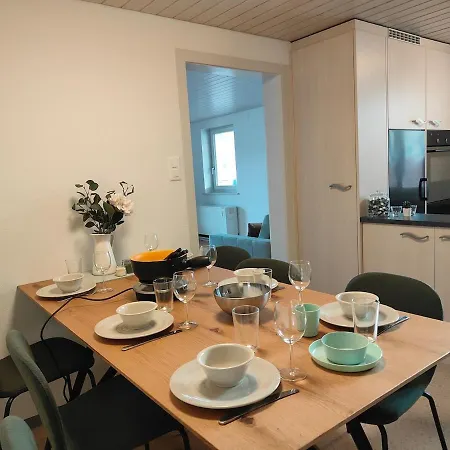 Mountain View - & Quiet *