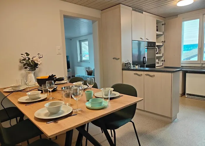 Apartament Mountain View - & Quiet Thun