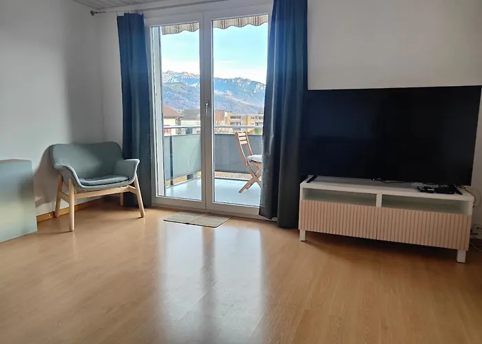 Mountain View - & Quiet