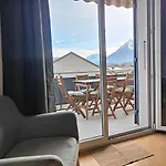 Mountain View - & Quiet